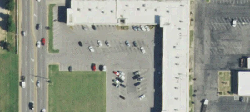 Retail Space in Tulsa Center