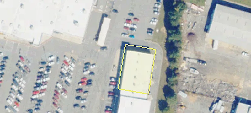 Retail Space in Tri-Rivers Plaza