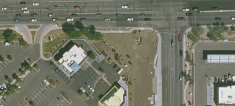 Retail Property Near Loop 101
