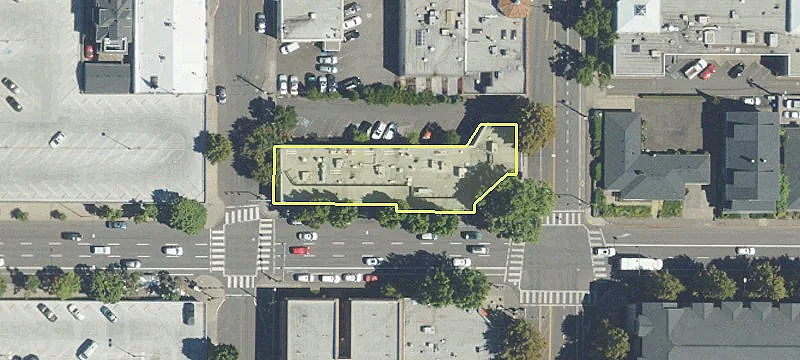 Retail Space in Irvington Market