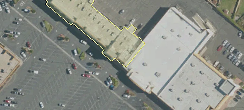 Retail Pad Available For Rent