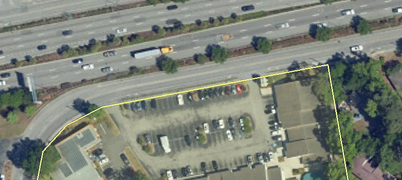 5.43 Acres Prime Location