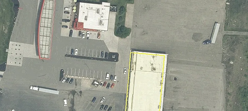 Retail Space in Cambridge, OH