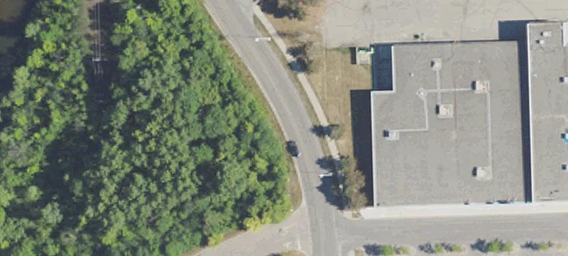 Summit Mall Retail Space Available