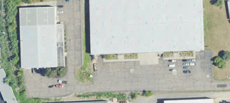 Renovated Warehouse/Distribution Building For Lease
