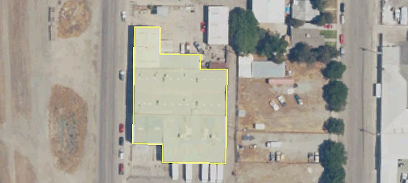Available Warehouse in Porterville, CA