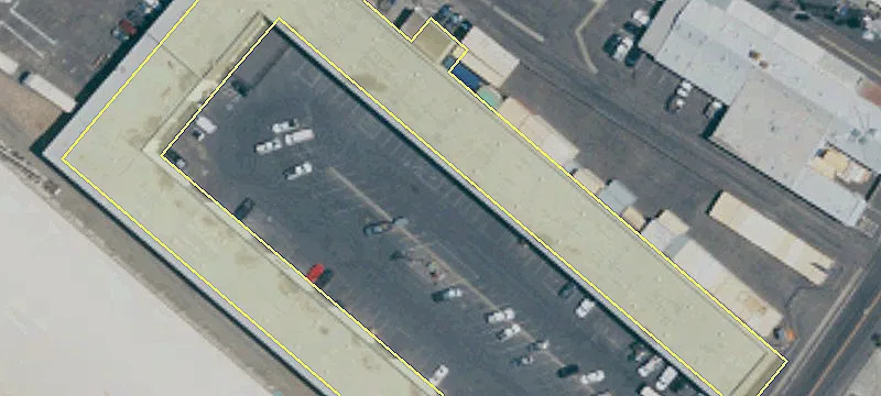 Sacramento Warehouse with Freeway Access