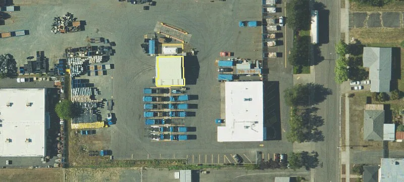 Grants Pass Warehouse with Office