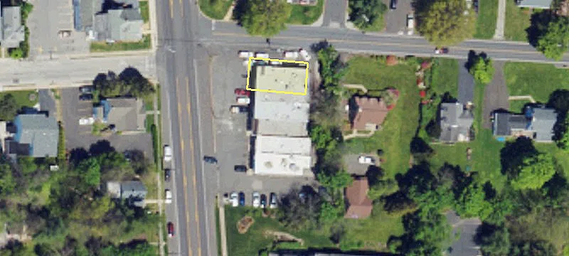 Retail Space in Affluent Area