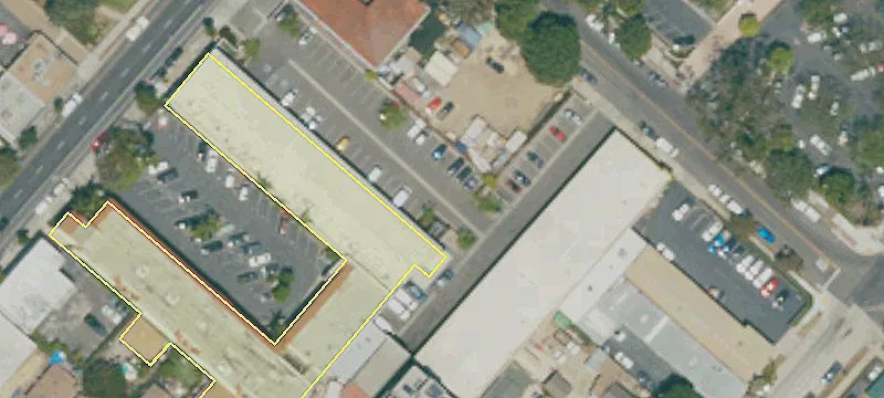 Multi-Tenant Flex Space Available