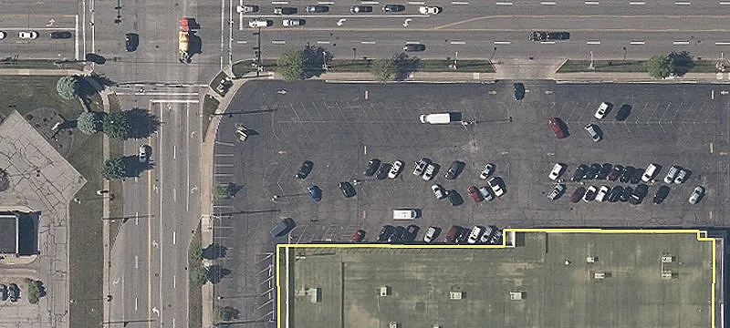 Retail Spaces Near Amazon Center