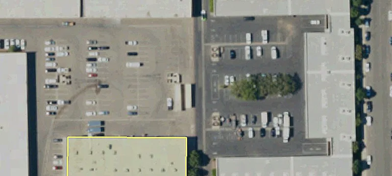 Retail Space on Shaw Avenue