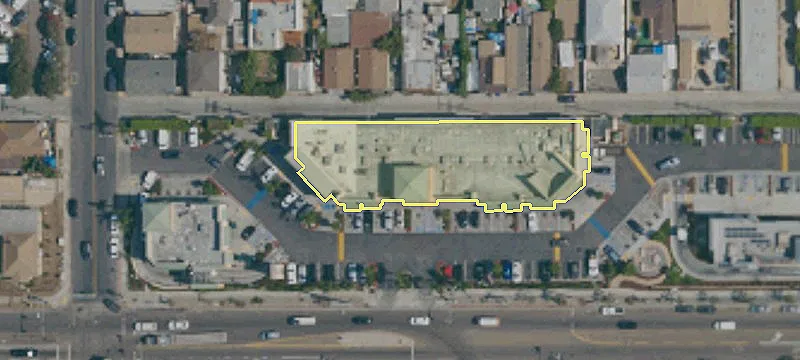 Retail Project in Densely Populated Area