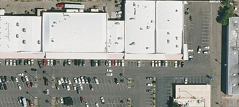 Busy Shopping Center Retail Space