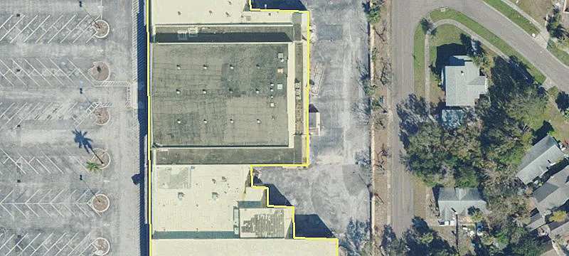 Retail Spaces in Growing Area