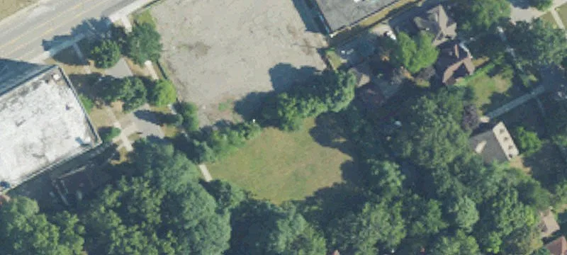 Mack Avenue Multifamily Development Opportunity