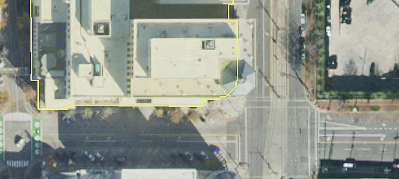 15,000 SF Lab Space