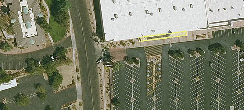 Retail Space Near I-10 Freeway
