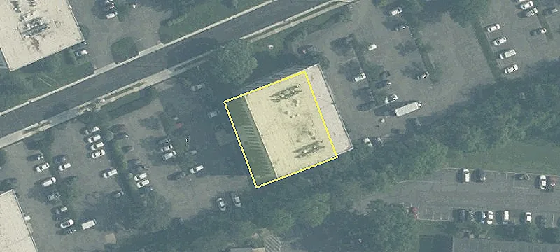 Office Space with Park-Like Campus
