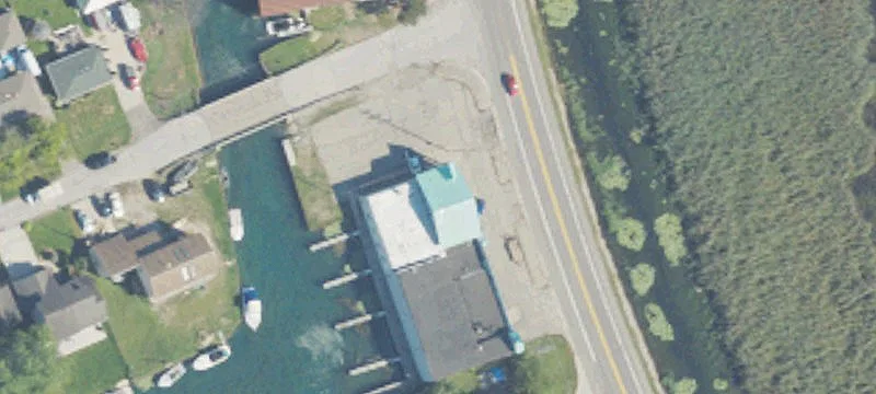 Retail Property in Clay, MI