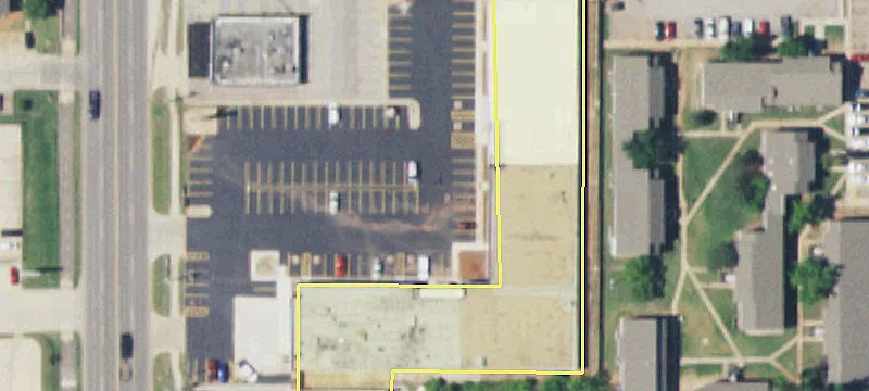 Retail Space Near Northwest Expressway
