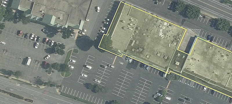 Retail Space in Rockville Center