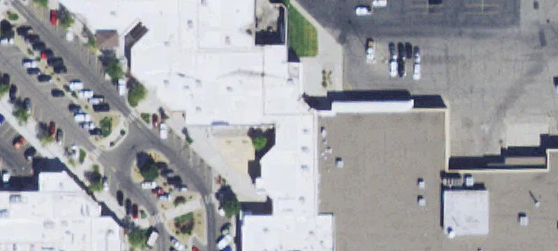 Retail Space in Prime Center
