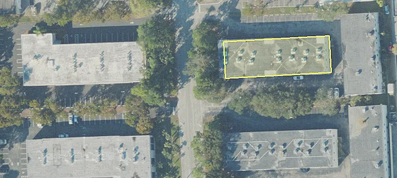 Two-Story Office/Warehouse with Modern Amenities