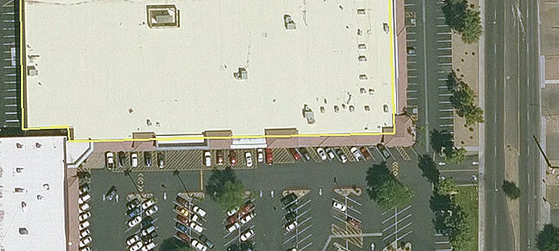 Retail Space in Glendale Center