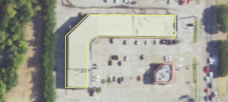 High Visibility Retail/Office Center