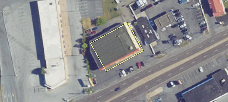 Retail Space Near Interstate 83