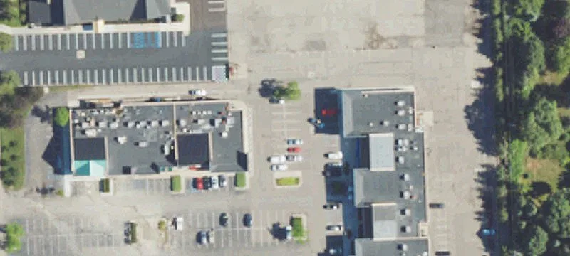 Retail Space in West Bloomfield