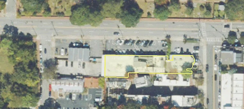 Retail Space Near Oakland Cemetery