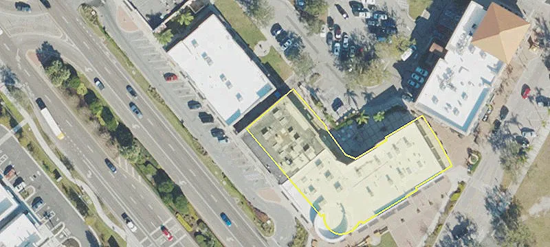Retail Space Anchored by Publix