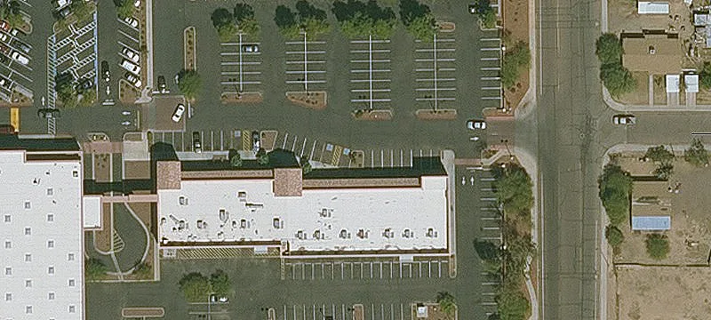 Retail Space in Avondale Center