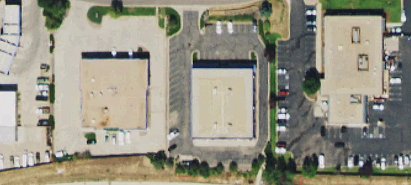 Retail/Flex Space with Highway Visibility