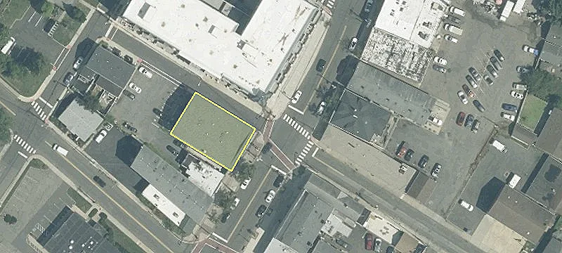 Park Plaza Retail Opportunity