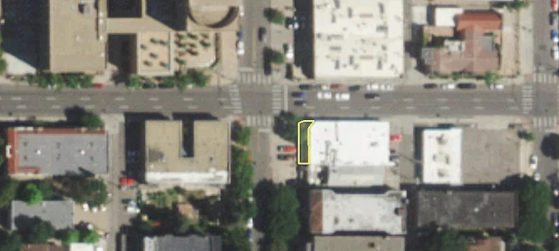 Retail Building in Capitol Hill