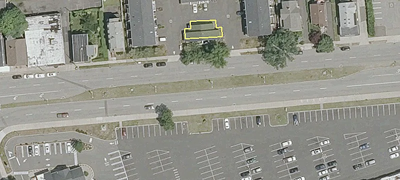 Retail Space on Captain Thomas