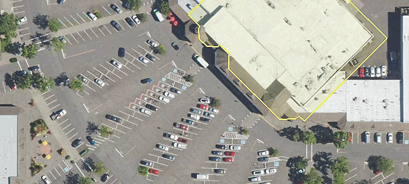 Retail Space in Wilsonville Center