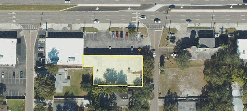 Retail Space on Kennedy Blvd