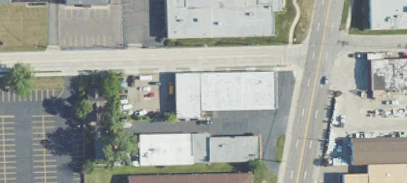 Industrial Building on 1.45 Acres