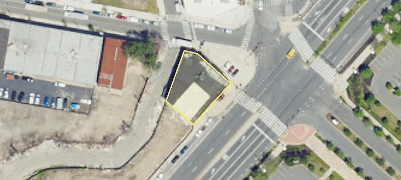 Waterfront Mixed-Use Development Retail Space