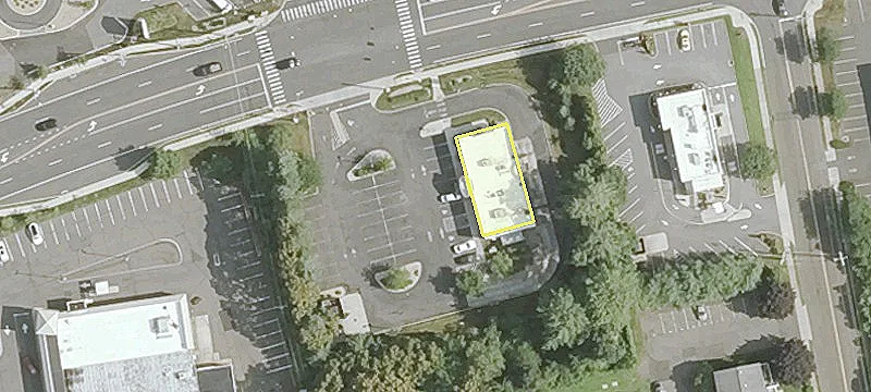 Retail Space in Grocery Anchored Plaza