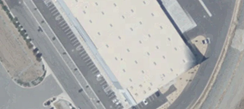 Sparks Warehouse with 32' Clearance