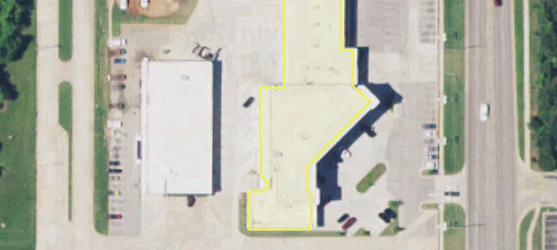 Retail Space on Garth Brooks