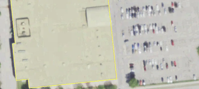 Retail Space Near Cermak Grocer