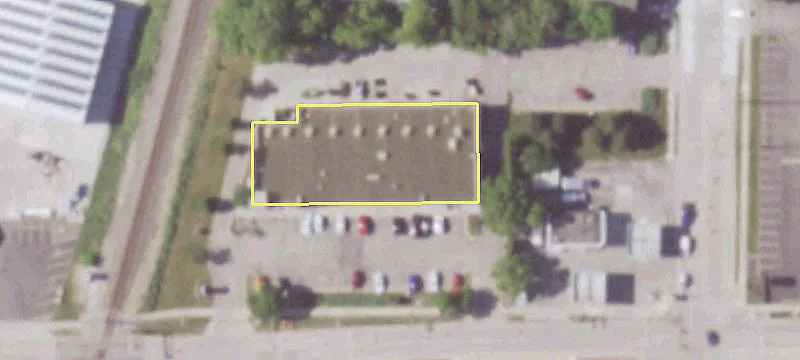 Waukesha Retail Space Available