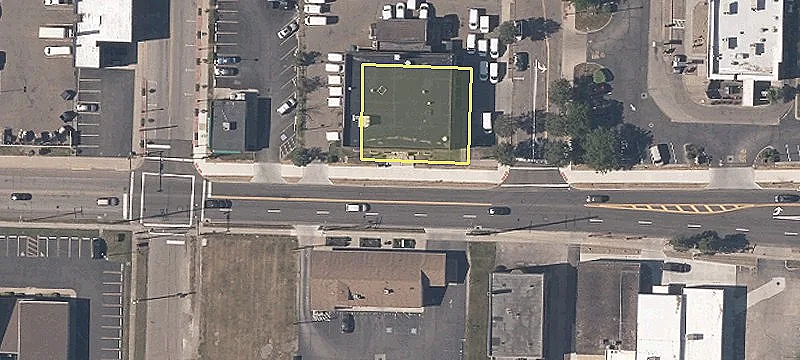 Retail Space in Barberton, OH