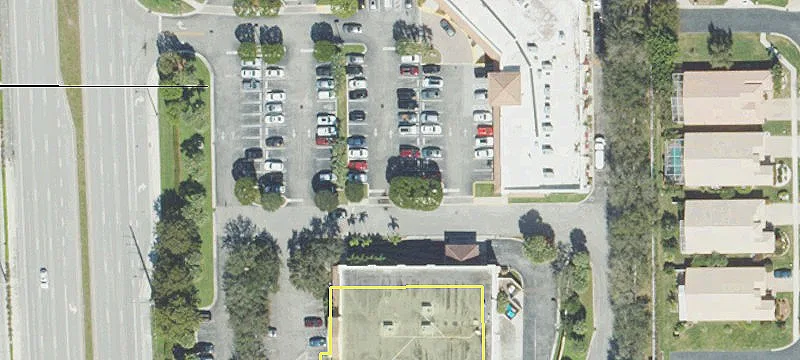 Boynton Beach Retail Space Available